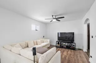 10904 S Kedzie Ave, Chicago, IL 60655 - Photo 7