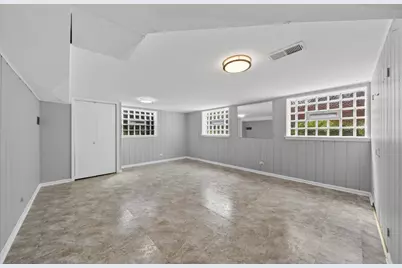 3824 W Chase Avenue, Lincolnwood, IL 60712 - Photo 21