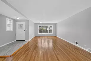 3824 W Chase Ave, Lincolnwood, IL 60712 - Photo 19