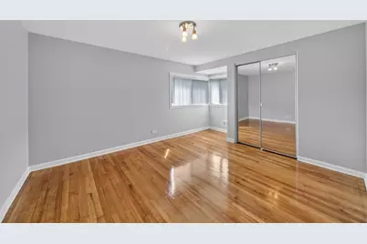 3824 W Chase Avenue, Lincolnwood, IL 60712 - Photo 11