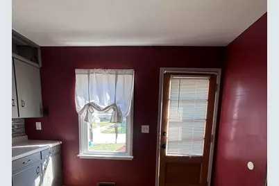 503 N Center Avenue, Galva, IL 61434 - Photo 9