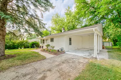112 Green Lane, Carpentersville, IL 60110 - Photo 3