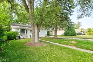 112 Green Ln, Carpentersville, IL 60110 - Photo 1