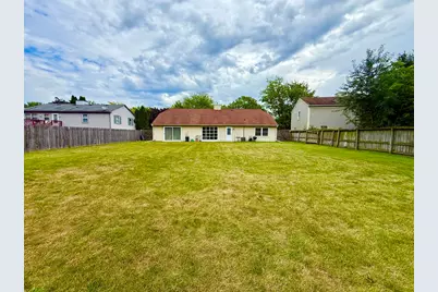 319 Boulder Hill Pass, Oswego, IL 60543 - Photo 17
