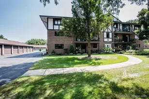 11015 S Theresa Circle, Palos Hills, IL 60465 - Photo 5