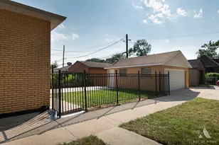 9200 S Racine St, Chicago, IL 60620 - Photo 49