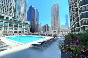30 E Huron St, Chicago, IL 60611 - Photo 7