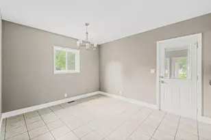107 E Prairie St, Plano, IL 60545 - Photo 11