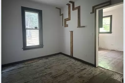8028 S Normal Avenue, Chicago, IL 60620 - Photo 3