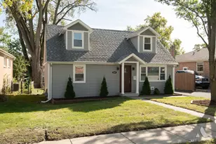 7317 W 114th St, Worth, IL 60482 - Photo 1
