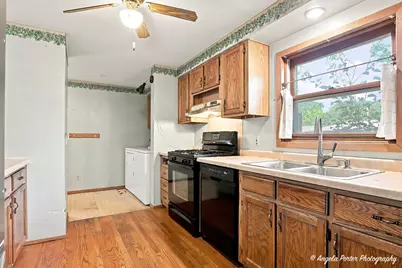 1815 Grandview Drive, Johnsburg, IL 60051 - Photo 11