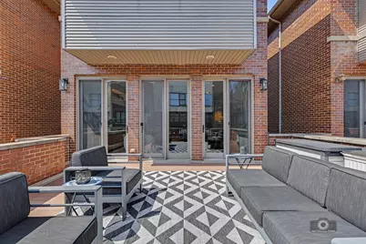 3216 S Stewart Avenue, Chicago, IL 60616 - Photo 17