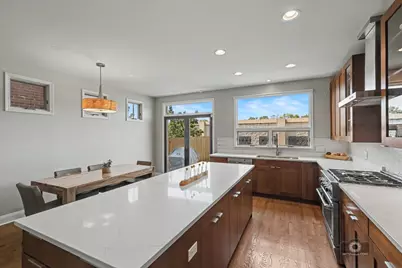 3216 S Stewart Avenue, Chicago, IL 60616 - Photo 9