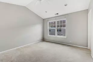 318 Laurel Ave, Des Plaines, IL 60016 - Photo 23