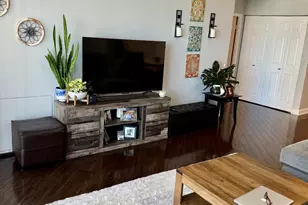 1636 N Wells St, Chicago, IL 60614 - Photo 5