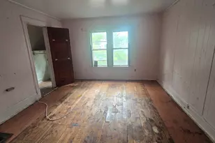 12047 S Parnell Ave, Chicago, IL 60628 - Photo 5