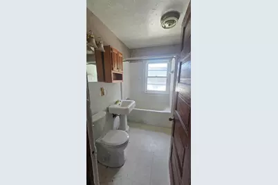 12047 S Parnell Avenue, Chicago, IL 60628 - Photo 7