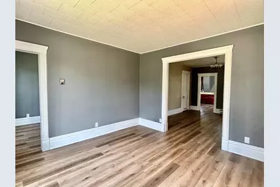 335 5th Street, Capron, IL 61012 - Photo 5
