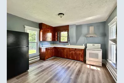 335 5th Street, Capron, IL 61012 - Photo 7