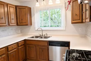 1129 Bramble Ave, Bolingbrook, IL 60490 - Photo 15