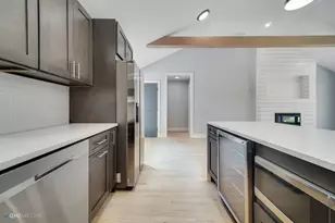 66 Mionske Dr, Lake Zurich, IL 60047 - Photo 13