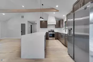 66 Mionske Dr, Lake Zurich, IL 60047 - Photo 11