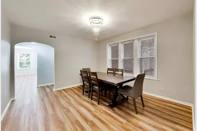 5418 N Artesian Avenue #1, Chicago, IL 60625 - Photo 7