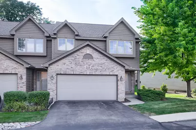 516 Silver Aspen Circle, Crystal Lake, IL 60014 - Photo 1