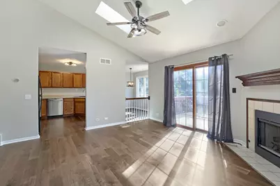 516 Silver Aspen Circle, Crystal Lake, IL 60014 - Photo 7