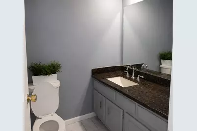 1100 N Farnsworth Avenue #2A, Aurora, IL 60505 - Photo 5