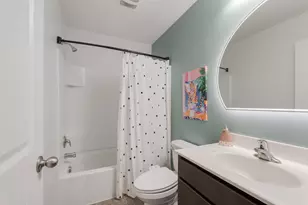 576 Spring Leaf Dr, Joliet, IL 60431 - Photo 5