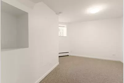 1335 W Hollywood Avenue, Chicago, IL 60660 - Photo 13