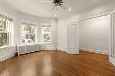 1335 W Hollywood Avenue, Chicago, IL 60660 - Photo 9