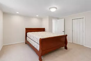2870 Alden Ln, Des Plaines, IL 60018 - Photo 21
