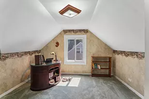 2870 Alden Ln, Des Plaines, IL 60018 - Photo 15