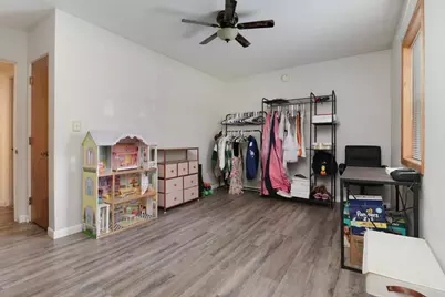 110 S. Grant Street, Saybrook, IL 61770 - Photo 5