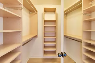 260 E Chestnut St, Chicago, IL 60611 - Photo 15