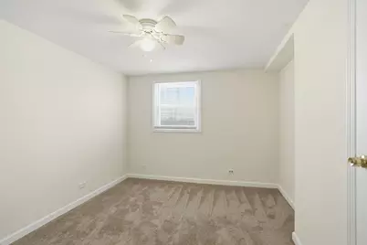 11056 S State Line Road, Chicago, IL 60617 - Photo 9