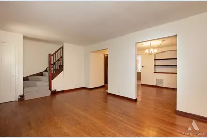11009 S Saint Louis Avenue, Chicago, IL 60655 - Photo 7