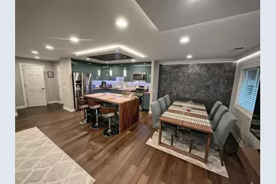 22 Waterbury Lane #O2, Schaumburg, IL 60193 - Photo 5