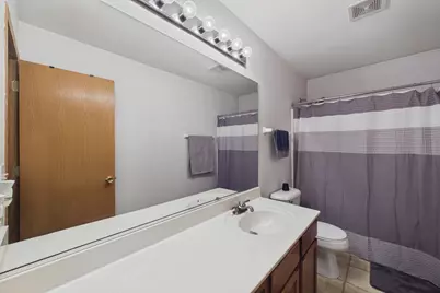6787 Slate Drive, Carpentersville, IL 60110 - Photo 15