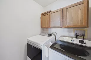 6787 Slate Dr, Carpentersville, IL 60110 - Photo 13