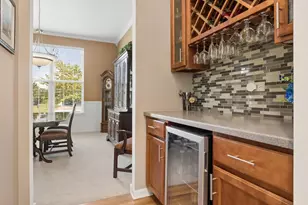 911 Hayden Dr, Yorkville, IL 60560 - Photo 9
