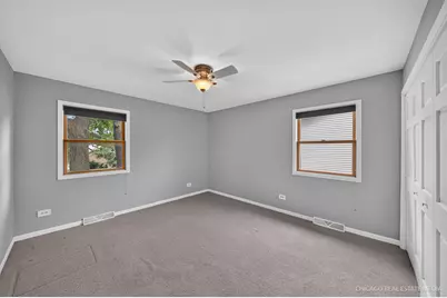511 Cottonwood Lane, Schaumburg, IL 60193 - Photo 17