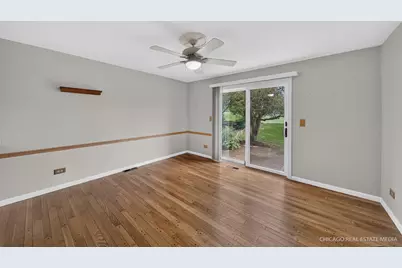 511 Cottonwood Lane, Schaumburg, IL 60193 - Photo 5