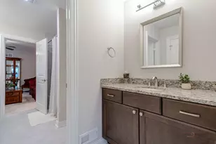 1815 Torrey Pkwy, Libertyville, IL 60048 - Photo 19