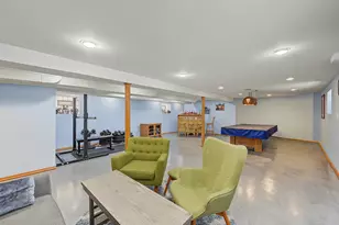 6218 W Huntington St, Chicago, IL 60646 - Photo 29