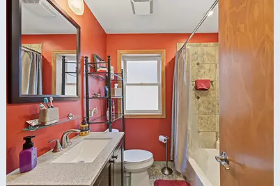6218 W Huntington Street, Chicago, IL 60646 - Photo 19