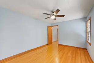 6218 W Huntington St, Chicago, IL 60646 - Photo 15