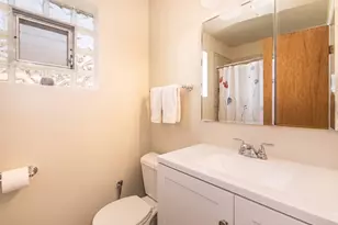 7234 W Fitch Ave, Chicago, IL 60631 - Photo 9
